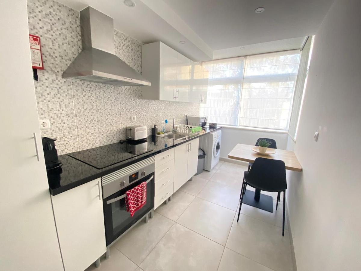 Central Station Apartment Сетубал Екстериор снимка